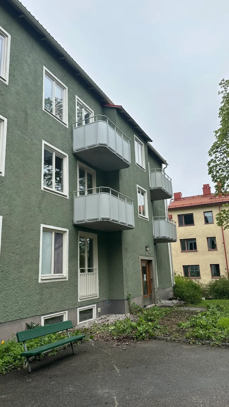 balkongrenovering på Sjöbjörnsvägen 15 i Stockholm